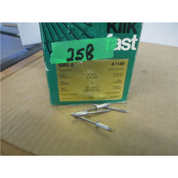 ESTATE:  3/16 RIVETS - HALF BOX