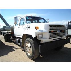 FORD F700 CREW CAB FLATBED TRUCK s/n 1FDNF70K7JVA14587: