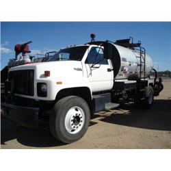 GMC TOPKICK 1,850 GALLON S/A ASPHALT DISTRIBUTOR s/n 1GDN7H1JXPJ516644: