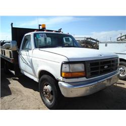 FORD F350 FLATBED TRUCK s/n 2FDKF37G0PCA98490