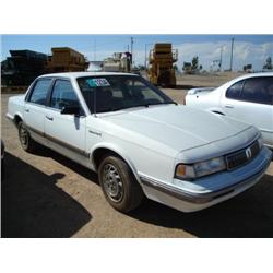 CUTLASS SIERRA s/n 1G3AJ55M9S6418261