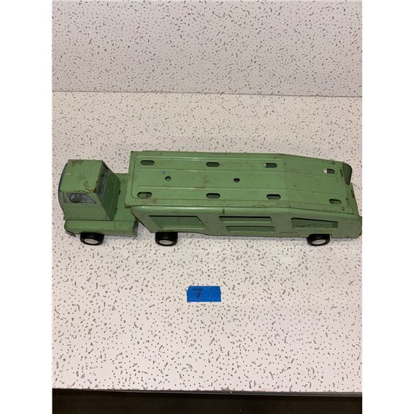 Vintage Metal Tonka Semi Car Carrier