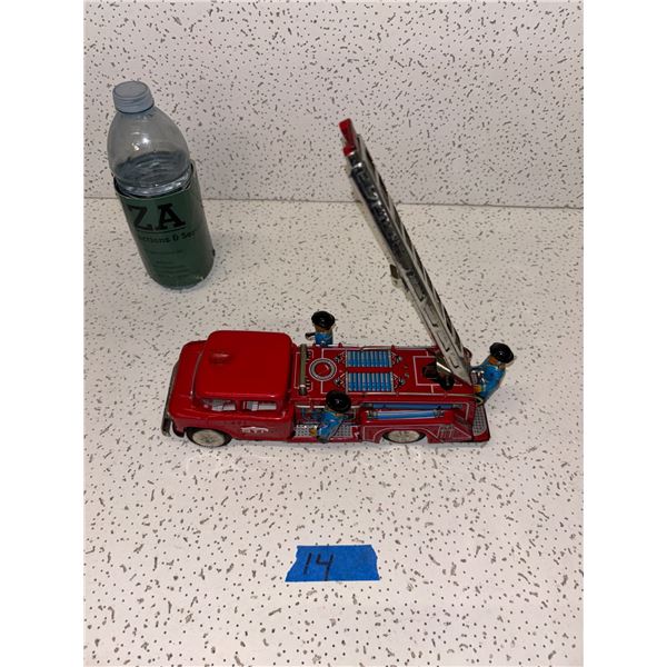 STI Mechanical Tin Fire Truck