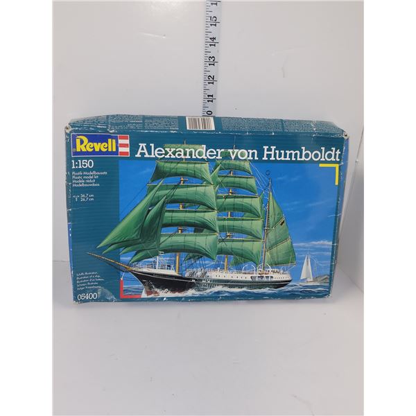 Revell Alexander Von Humboldt Sail Training ship model Kit #05400 scale 1:150 (contents all sealed)