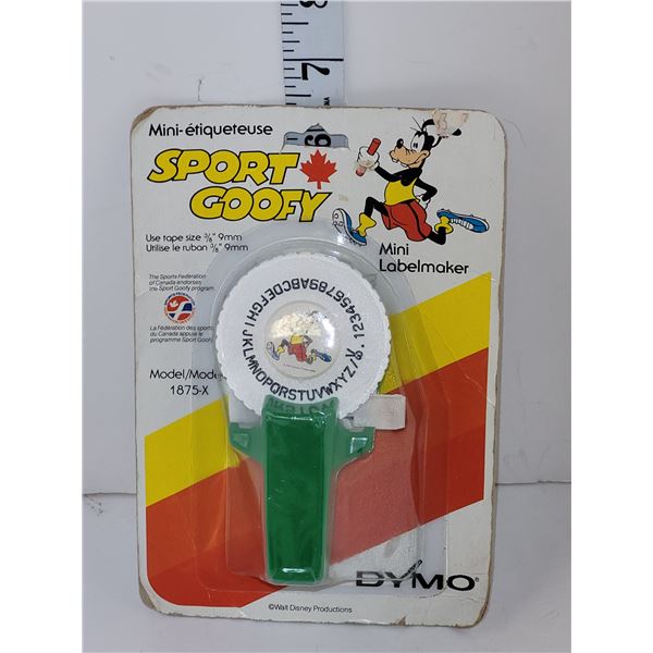Vintage (sealed) Walt Disney Sport Goofy Mini Label Maker