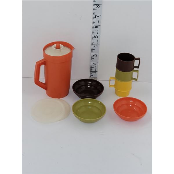 Lot of Vintage Tupperware Mini Toys - Jug, Bowls w/ Lids Cups