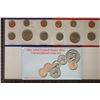 Image 2 : 1994 US MINT SET (UNC) P/D (WITH ENVELOPE)