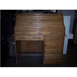 Used oak s-roll top desk
