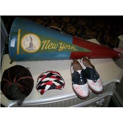 Cheer horn, 2 hats & golf shoes