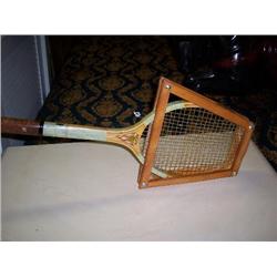 Tennis racket