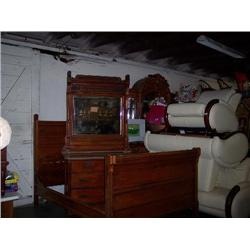 Victorain full bed, dresser w/ marble top & mirror