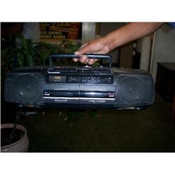 Pansasonic radio