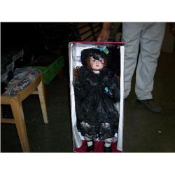 Doll blk lace dress 27"