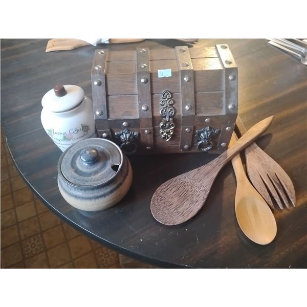 Pirate Chest Liquor Decanter