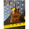 Image 3 : Antique Coffee Grinder w/ Music Box & More