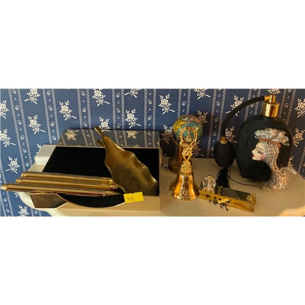 Golden Decor & Trinkets