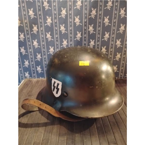 WW2 Nazi Germany Combat Helmet - Great Liner - Repainted
