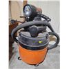 Image 1 : Shop Vac w/ Black + Decker Work Light