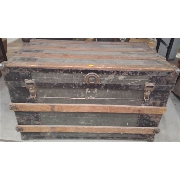 Antique Steamer Trunk 49x17x29