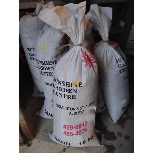 NEW 6 Bags of Sand for All Your Yard / Outdoor Needs