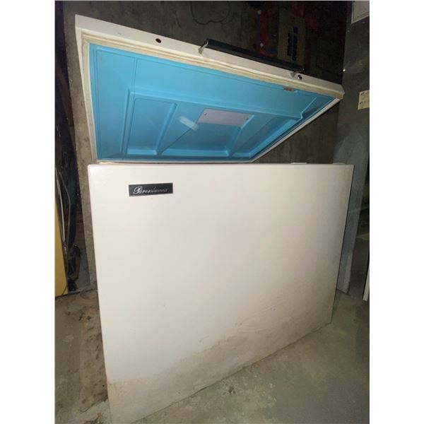 Brentwood Deep Freeze 51x22x55