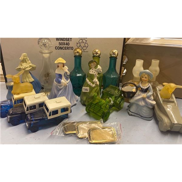 Vintage Collectables Trinkets & Decor Avon & More