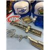 Image 6 : Vintage Auto Accessories Trucker Hats & Belt Buckles