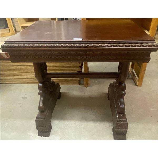 Beautiful Hand Carved Mahogany Accent Table 33x34