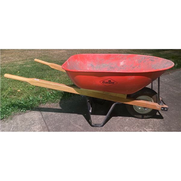 Outdoor Maintenance Tool - Garrant Wheel Barrol