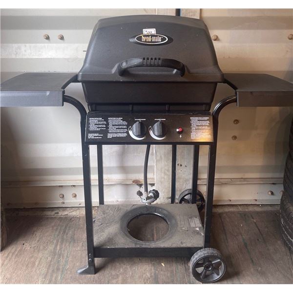 Broilmate Propane BBQ w/ Stand on Castors