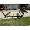 Image 3 : QUEEN SIZED FOUR POSTER BED FRAME