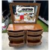 Image 16 : BASSETT FURNITURE CHEST OF DRAWERS WITH MIRROR (MATCHES LOT 13)