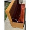 Image 7 : VINTAGE LANE CEDAR CHEST