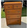 Image 1 : FOUR-DRAWER HORUICK'S MAPLE DRESSER