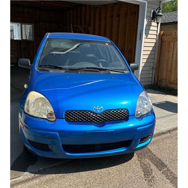 2004 Toyota Echo 125,000 KM 8 Tires. Factory Set &  All Season Tires
