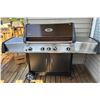 Image 1 : Napoleon Prestige #2 - Stainless Steel BBQ w/ Protective Cover