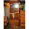 Image 1 : GUN CABINET