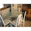 Image 1 : GLASS DINNING TABLE