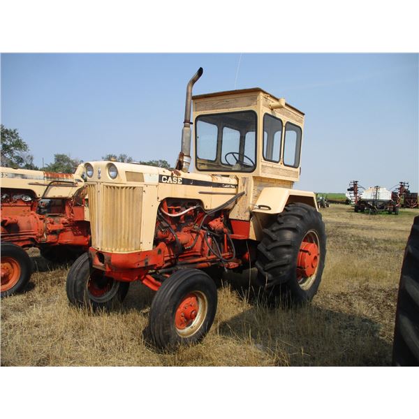 Case 730 Comfort King Tractor - 2WD - Showing 5615Hrs. - Not Running - Serial 8265714