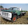 Image 2 : Ford F600 Truck - Wooden Flat Deck 8' x 16' - Duals - 222227.2 Miles - Not running - Serial F60CCDE0