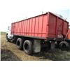 Image 6 : International Loadstar 1850 Truck - Diesel, Tandem, Dual Ram Hoist, Air Breaks (poor), Metal Box (18