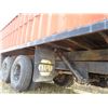 Image 10 : International Loadstar 1850 Truck - Diesel, Tandem, Dual Ram Hoist, Breaks are Poor, Metal Box (20' 