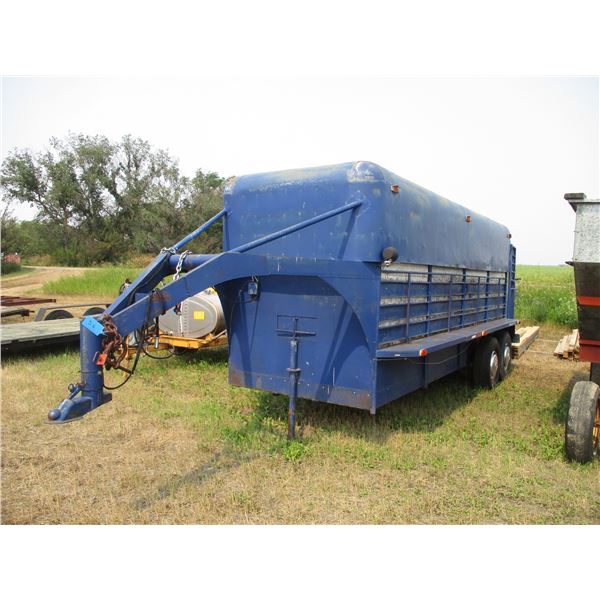 5th Wheel Cattle Liner, Double Axle, 16ft Long - Poor Floor