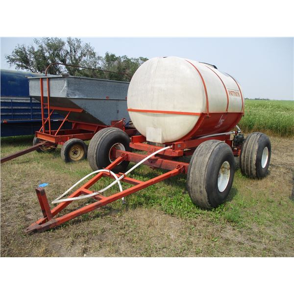 Liquid Fertilizer Tank on Trailer w/ Pump - Not Seized