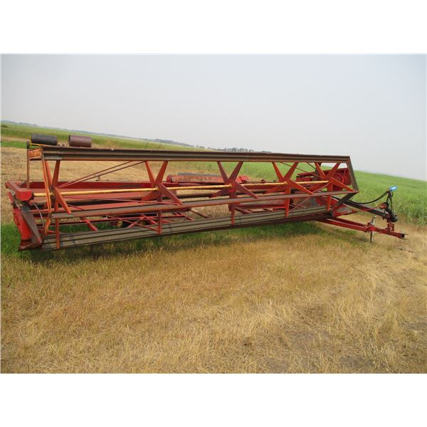Versatile Pull-Type Swather - 20ft - Canvasses