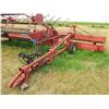 Image 2 : Massey-Furguson Pull-Type Swather - 16ft - Canvasses