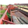 Image 7 : Massey-Furguson Pull-Type Swather - 16ft - Canvasses
