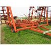 Image 4 : Co-op Implements Cultivator w/ Mounted Tine Harrows - 32ft