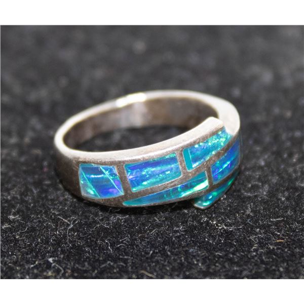 BLUE OPAL STYLE SILVER RING SIZE 7