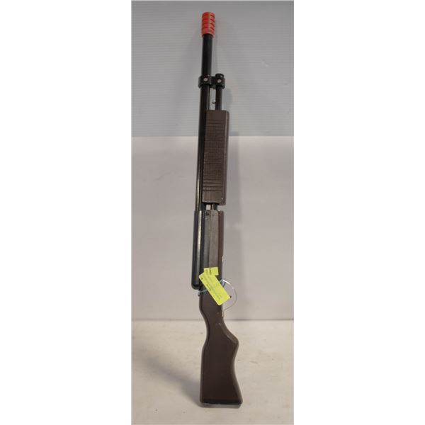 PUMP ACTION SHOT GUN WOODEN STOCK